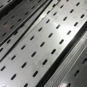 tam-inox-304-dot-lo-theo-yeu-cau-5