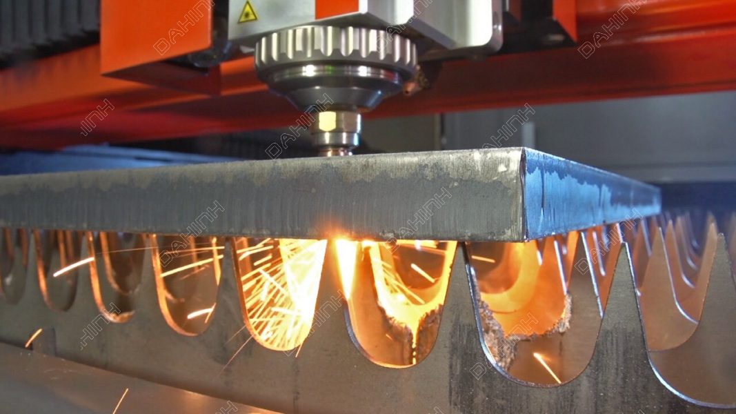 Cắt laser inox