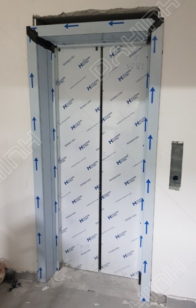 gia công ốp inox thang máy cabin